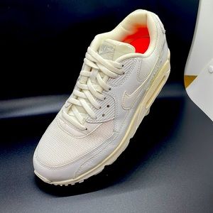 Brand new Nike AirMax